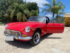 Immagine 12/66 di MG MGB (1977)
