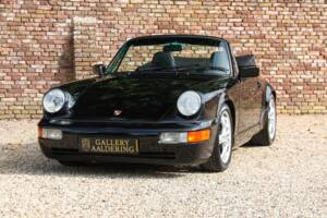 Image 21/50 de Porsche 911 Carrera 2 (1991)