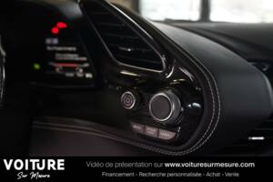 Image 19/50 of Ferrari 488 GTB (2015)