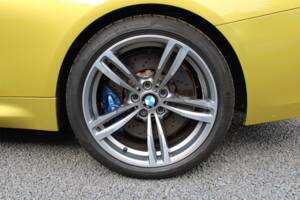 Image 21/98 of BMW M4 (2014)