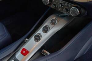 Bild 10/11 von Ferrari California T (2015)