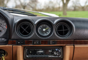 Bild 16/27 von Mercedes-Benz 380 SL (1984)