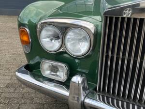 Bild 9/100 von Rolls-Royce Silver Shadow I (1974)