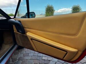 Afbeelding 12/16 van Ferrari 328 GTB (1989)