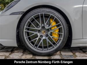 Obraz 11/50 pojazdu Porsche 911 Turbo S (2023)