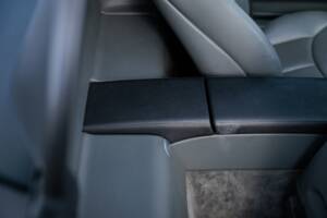 Image 43/50 of Mercedes-Benz SL 350 (2004)