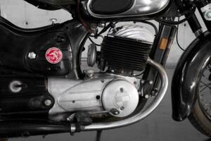 Image 7/14 of Puch 250 SG (1955)