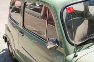 Image 17/22 of SEAT 600 E (1971)