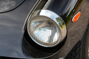 Image 39/46 of Ferrari 275 GTS (1965)