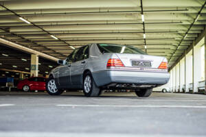 Image 30/57 de Mercedes-Benz 500 SE (1992)