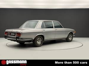 Bild 8/15 von BMW 3,3 L (1974)