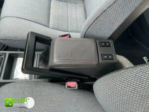 Image 14/22 de Alfa Romeo 75 1.8 Turbo (1988)