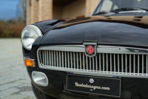 Bild 25/50 von MG MGB GT (1978)