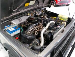 Bild 37/42 von Suzuki SJ 413 (1988)