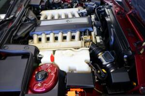 Bild 30/46 von BMW 750i (1991)