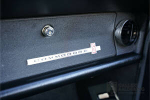 Bild 29/50 von Opel Commodore 2,5 S (1967)
