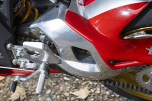 Bild 34/50 von MV Agusta DUMMY (2000)