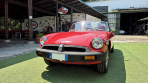 Immagine 6/41 di MG MGB (1979)