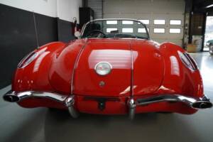 Image 38/50 of Chevrolet Corvette (1958)