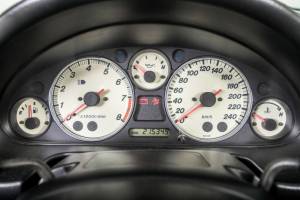 Immagine 36/50 di Mazda MX-5 1.6 (2000)