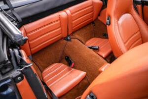 Bild 12/33 von Porsche 911 Carrera 2 (1990)