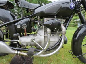 Image 3/50 of Sunbeam S 8 (1949)