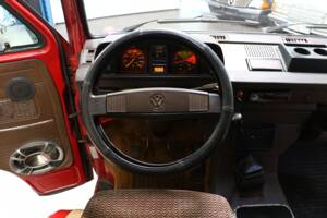 Bild 24/37 von Volkswagen T3 Westfalia Joker 1.6 TD (1985)