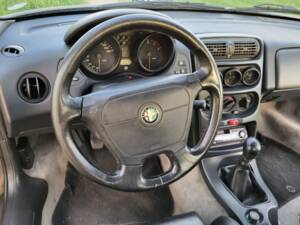 Bild 22/52 von Alfa Romeo GTV 2.0 V6 Turbo (1995)