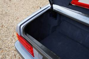 Image 20/50 de Mercedes-Benz 300 SL (1991)