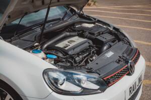 Imagen 15/42 de Volkswagen Golf VI GTI (2011)