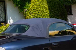 Immagine 36/50 di Porsche Boxster (2004)