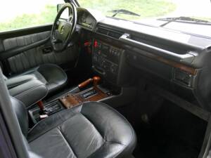 Imagen 23/26 de Mercedes-Benz 500 GE (1996)