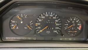 Bild 21/33 von Mercedes-Benz E 200 T (1994)