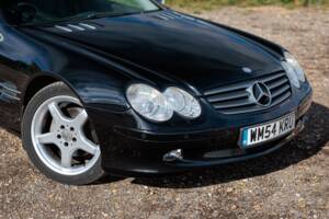 Image 16/50 of Mercedes-Benz SL 350 (2004)