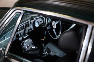 Bild 27/38 von MG MGB GT (1975)