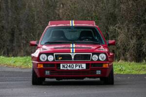 Image 6/50 of Lancia Delta HF Integrale Evoluzione II (1995)