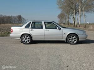 Imagen 8/26 de Volvo S 70 2.5 (1998)