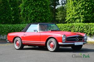 Image 10/50 de Mercedes-Benz 230 SL (1964)