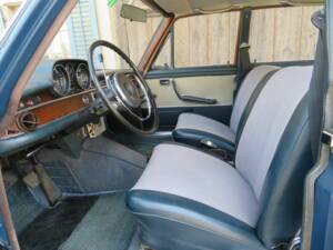 Image 4/17 of Mercedes-Benz 250 SE (1966)