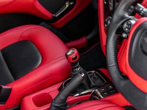 Bild 31/50 von Aston Martin Cygnet (2011)