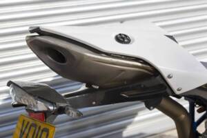 Image 12/47 of BMW HP2 Sport (2010)