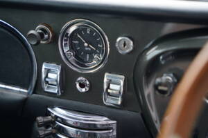 Image 35/41 de Aston Martin DB 5 (1964)