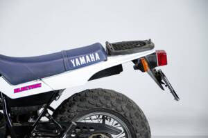Bild 27/50 von Yamaha DUMMY (1995)