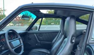 Bild 12/15 von Porsche 911 Carrera 3.2 (1985)