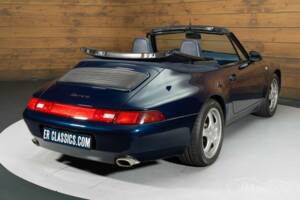 Image 15/19 of Porsche 911 Carrera (1997)