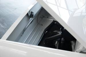 Image 46/50 of BMW 700 LS Luxus (1965)