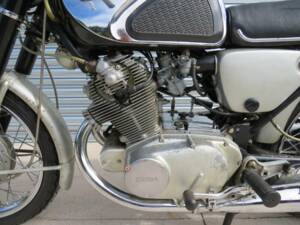 Afbeelding 4/36 van Honda CB 77 (1964)