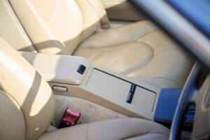 Image 42/50 of Mercedes-Benz SL 280 (1996)