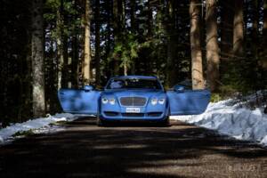 Image 18/75 of Bentley Continental GT (2004)