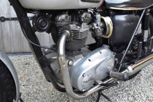 Image 31/38 of Triumph DUMMY (1968)